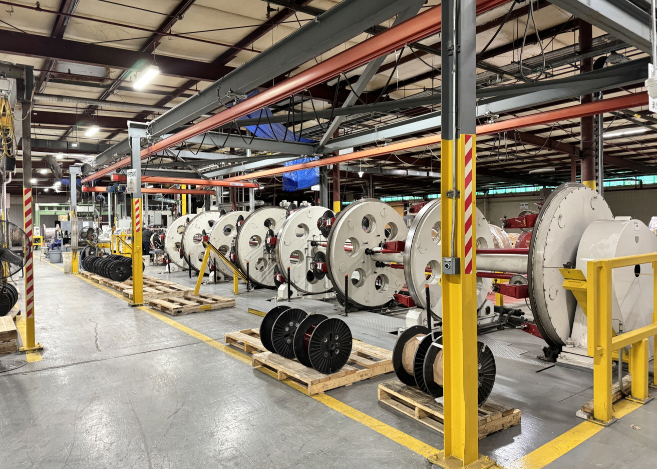 에식스솔루션즈 북미 공장 내 변압기용 특수 권선 설비. 사진=LS그룹