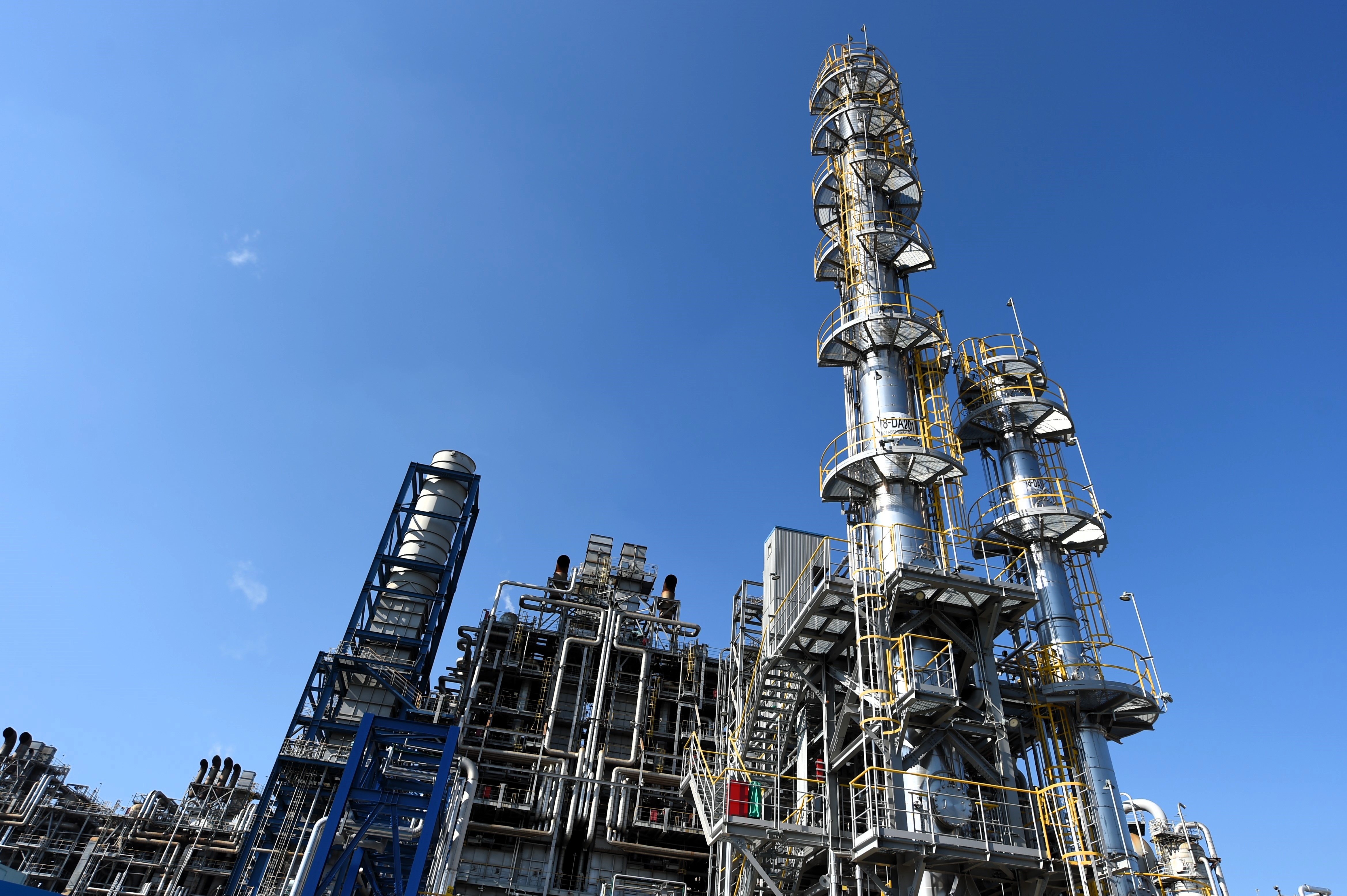 한화토탈에너지스가 대산공장에서 실증 운전을 시작한 탄소 포집 파일럿 설비. 사진=한화토탈에너지스