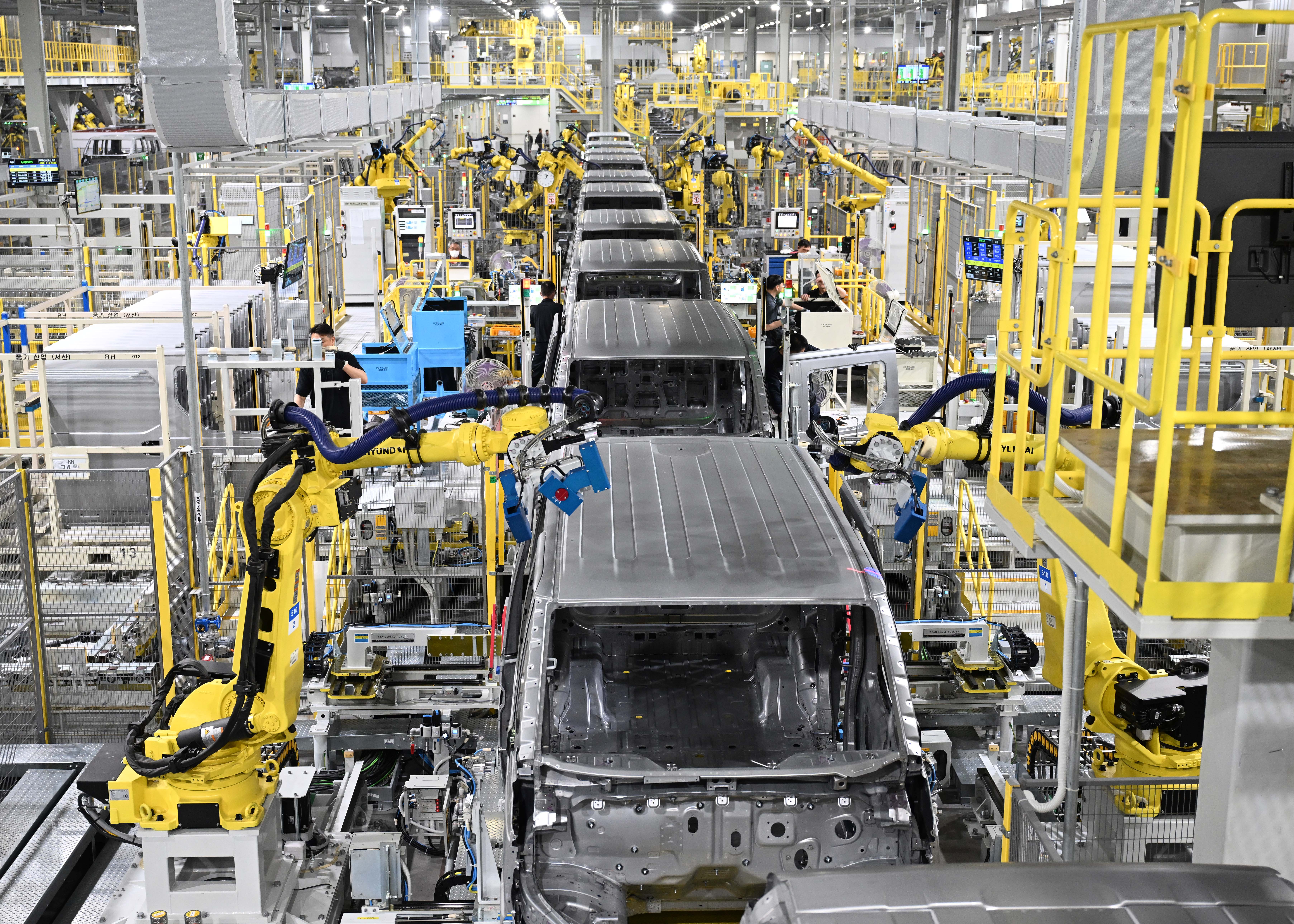 화성 EVO Plant East 차체 용접 생산라인 모습. 사진=현대차그룹