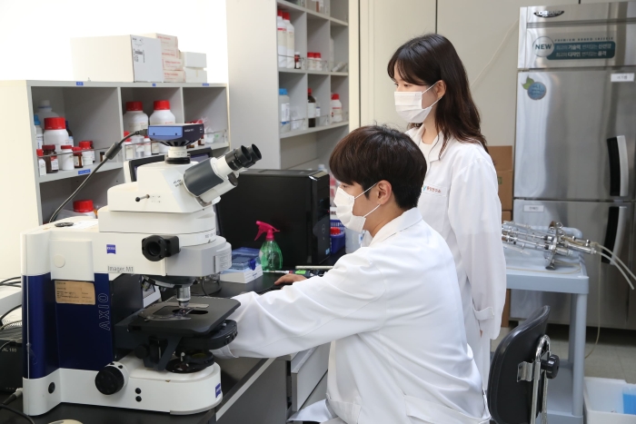 hy가 특허 유산균 HP7의 소화기능 개선을 확인하고 관련 논문을 국제학술지에 게재했다. 사진=hy