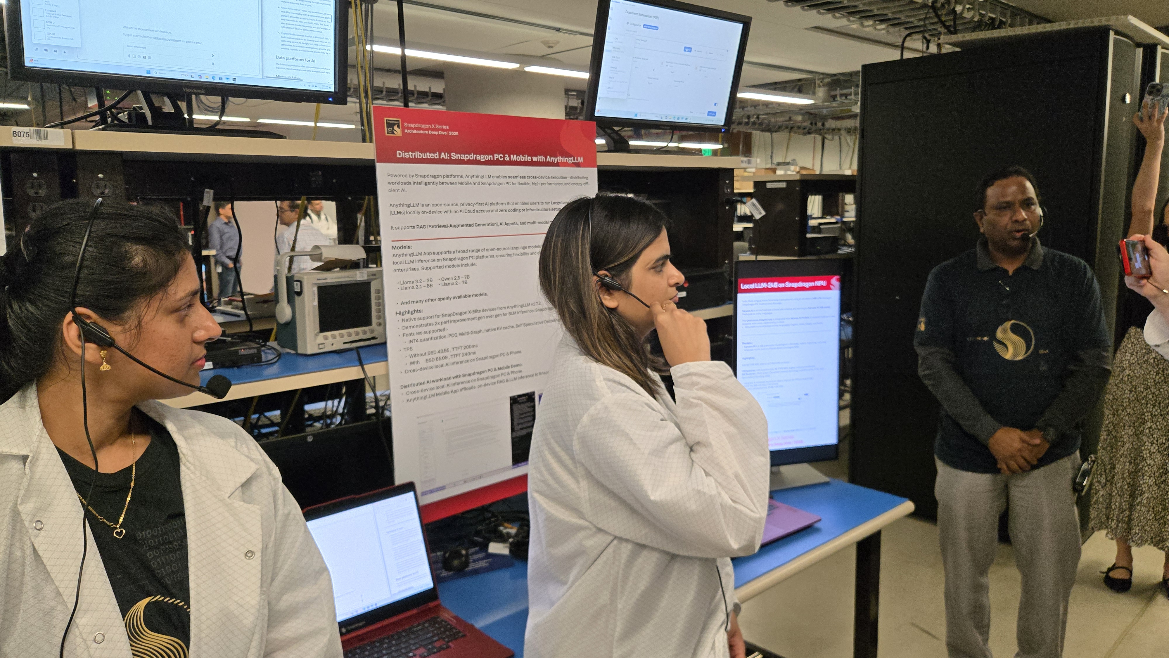 복잡한 흰두어가 온디바이스AI로 번역되고 있다. 사진=최진홍 기자