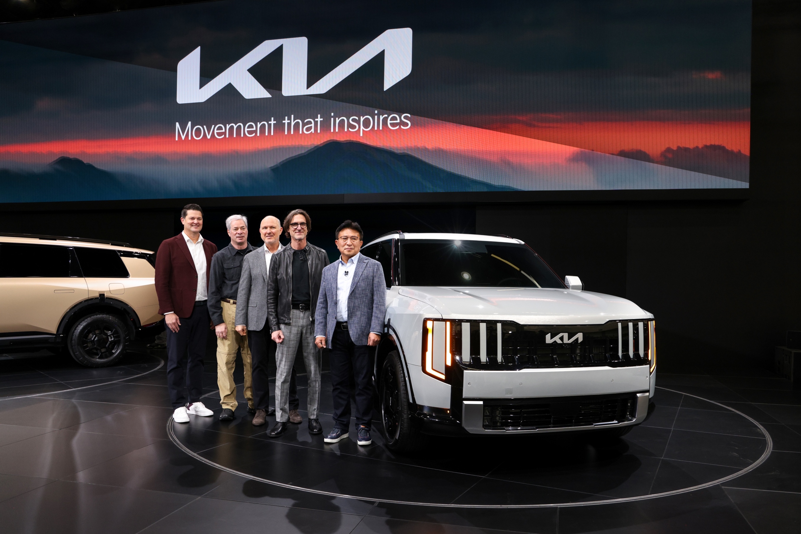기아가 현지시간 기준 20일(목) 미국 로스앤젤레스 LA 컨벤션 센터에서 열린 ‘2025 LA 오토쇼’ 보도발표회를 통해 ‘올 뉴 텔루라이드’를 세계 최초로 공개했다. 사진=현대차그룹
