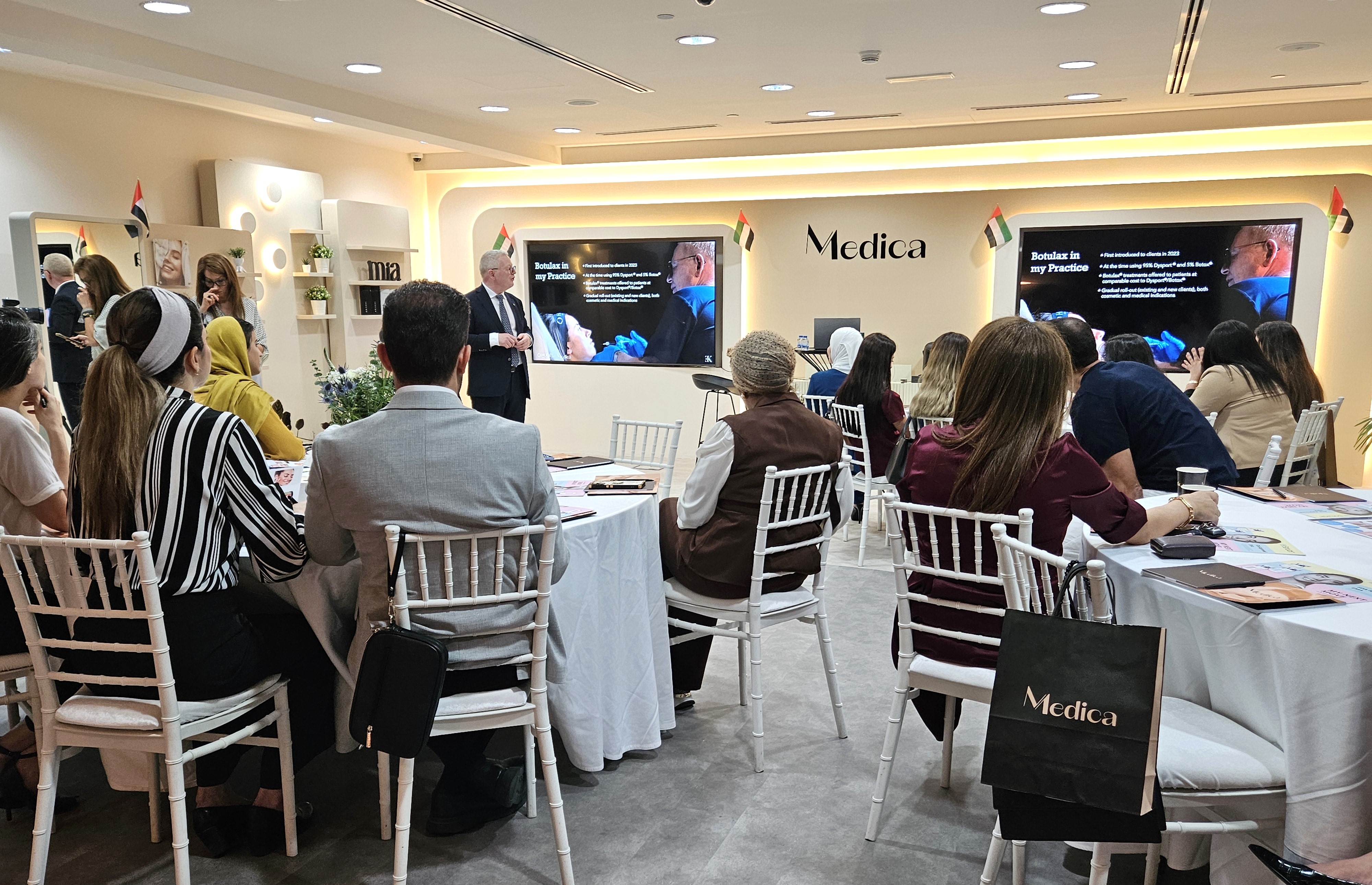 휴젤이 중동에서 보툴리눔 톡신 '보툴렉스' 워크숍을 진행했다. 사진=휴젤.