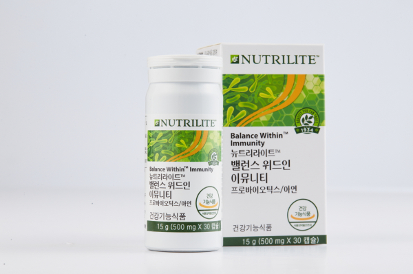 프로바이오틱스와 아연이 함유된 ‘밸런스 위드인 이뮤니티’. 출처=한국암웨이.
