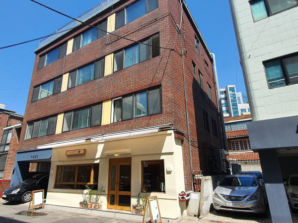 성수동 일대 한 빌라. 사진=이코노믹리뷰 우주성 기자