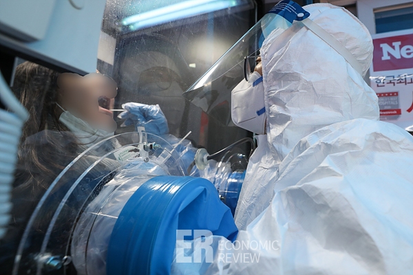 오늘(9일) 오후 6시까지 확진 판정을 받은 확진자는 총 370명이다. 사진=이코노믹리뷰 임형택 기자