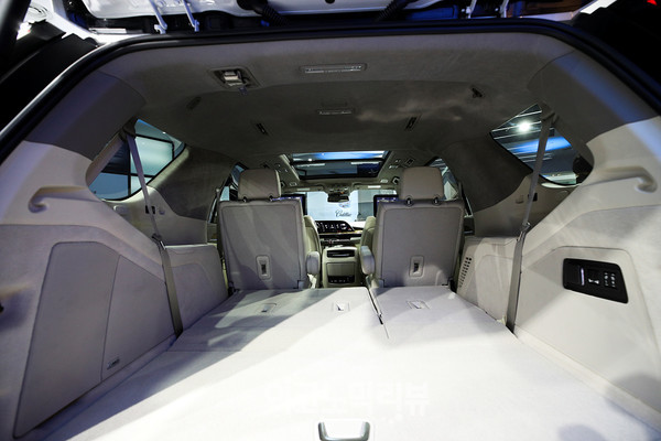 캐딜락 에스컬레이드 사진=박재성 기자