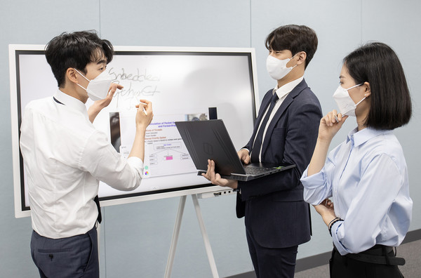 삼성 청년 SW아카데미 교육생들. 삼성 출처= 삼성전자