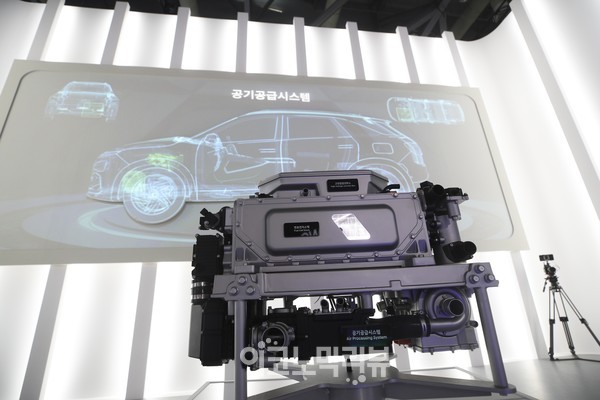 8일 고양시 킨텍스 2전시장에서 '2021 수소모빌리티쇼가 열리고 있다.사진=박재성 기자