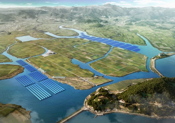 전남 고흥 해창만 수상 태양광. 출처=OCI