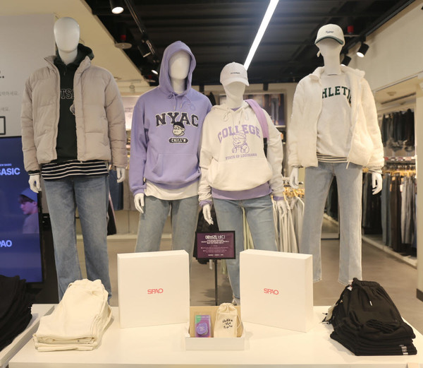 스파오 마네킹. 출처=이랜드그룹