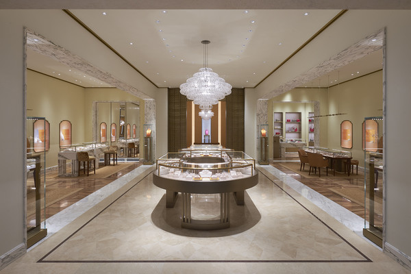 현대백화점 판교점 불가리 부티크 매장.