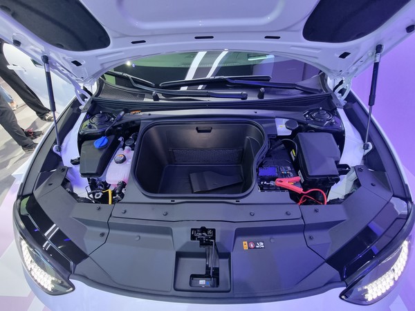 아이오닉 6의 프론트 트렁크. 사진= 최동훈 기자