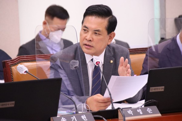박영순 더불어민주당 의원이 질의하고 있다.출처=박영순의원 사무실
