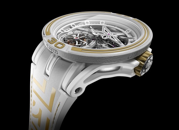 사진제공: ROGER DUBUIS