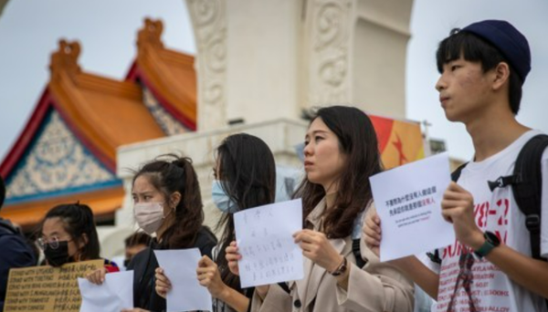대만 타이베이서 벌어지는 백지시위. 출처=연합뉴스