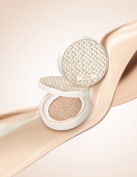 ‘에이지투웨니스 실크 하이 커버 쿠션’. 출처=애경산업