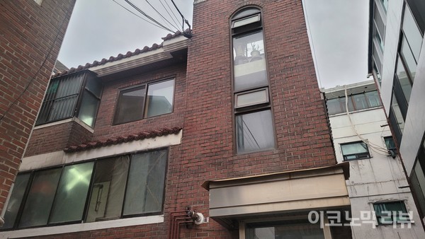 서울 강서구에서도 전세사기가 특히 집중된 화곡동 일대의 한 노후 빌라 전경. 사진=이혜진 기자