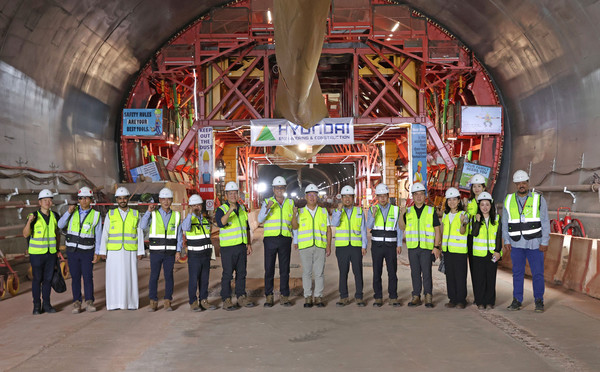 23일 정의선 회장은 네옴시티 더 라인 구역 내 현대건설 지하터널 건설 현장을 방문했다. 사진=현대차그룹