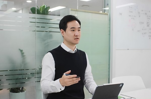 김제옥 꾼미디어 대표가 발언하고 있다. 사진=꾼미디어.