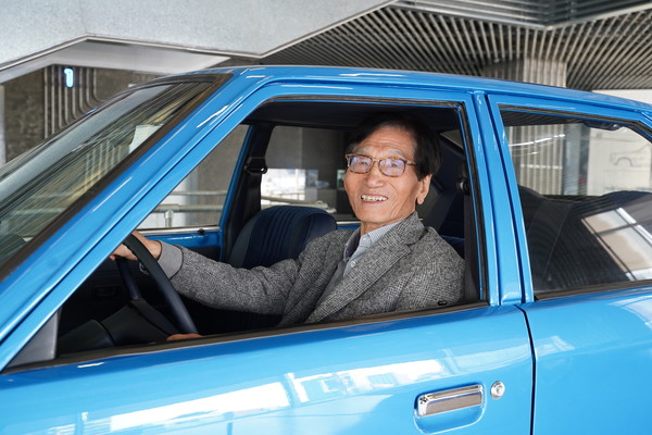 현대모터스튜디오 서울에서 만난 ‘포니의 역사’ 이충구 전 현대차 사장. 사진=이코노믹리뷰 이소영기자