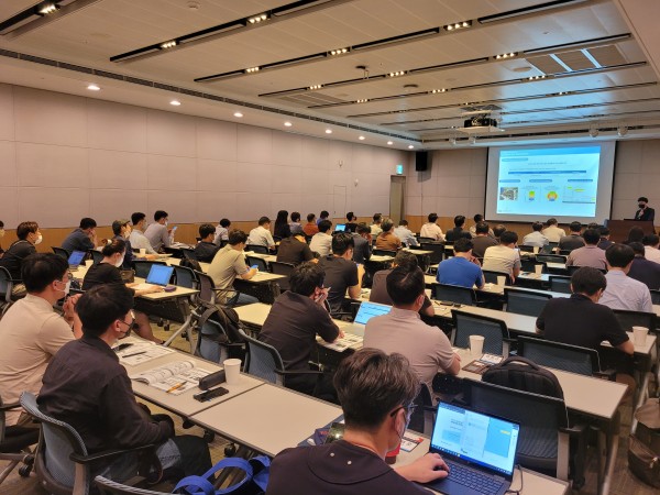 한국미래기술교육연구원 주최로 지난 12월 개최된 '전기차 배터리' 세미나 현장. 사진=한구기래기술교육원