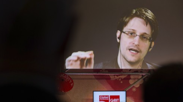 세빗에 참석한 에드워드 스노든. 사진=갈무리