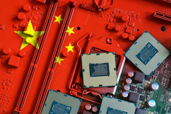 중국이 미국의 제재에도 불구하고 반도체 굴기를 멈추지 않고 있다. 출처=셔터스톡