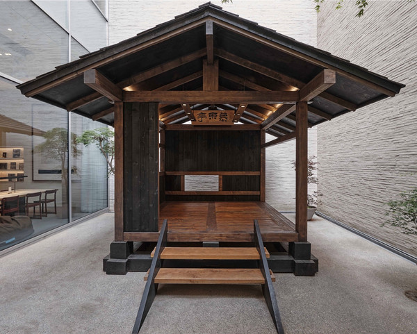 내촌목공소, ‘모동정(慕東亭)’, 2023. 사진제공= 내촌목공소