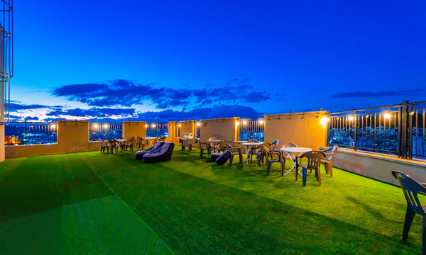 진주골든튤립호텔 남강 (사진: 네이버 지도 - 진주골든튤립호텔 남강)