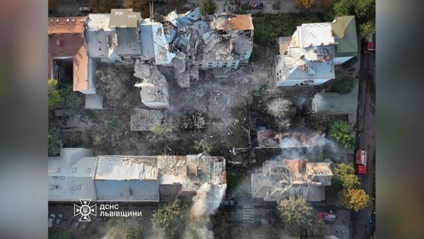 러시아로부터 폭격당한 우크라이나 르비우 시내. 사진=우크라이나 국가재난청