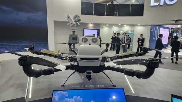 40kg급 하이브리드 수송드론. 사진=박상준 이코노믹리뷰 기자