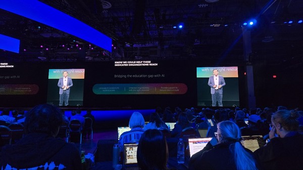 스와미 시바수브라마니안 AWS 데이터 및 AI 부문 부사장. 사진=최진홍 기자