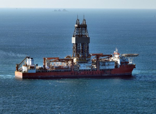 9일 오전 6시경 부산항 남외항으로 입항한 대왕고래 시추선 웨스트카펠라호. 사진=한국석유공사