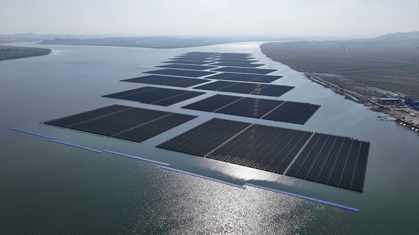 대호호 수상태양광 발전소 전경. 사진=한국동서발전