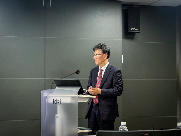 금융위원회 전요섭 디지털금융정책관이 '디지털금융정책관 5년의 성과와 과제'를 주제로 기조발표를 진행하는 모습. 사진=박수아 기자