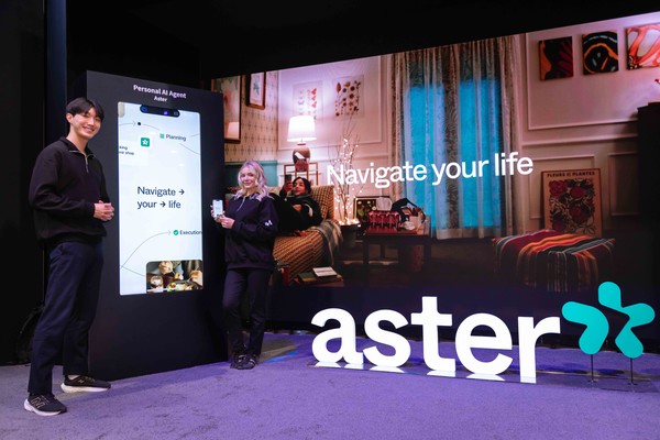 SKT가 개발 중인 글로벌 AI 에이전트 ‘에스터(Aster)’ 부스. 사진=SK