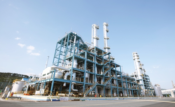 롯데정밀화학 ECH울산공장. 출처=롯데정밀화학