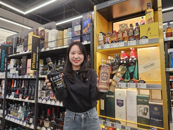 CU가 밸런타인데이를 맞아 대규모 주류 할인전을 펼친다.