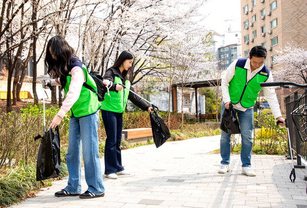 진에어가 봄 맞이 환경 정화 활동을 했다. 사진=진에어
