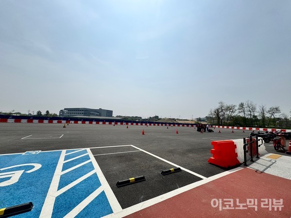 1200평 규모의 혼다 에듀케이션 센터 주행 연습장. 사진=양정민 이코노믹리뷰 기자