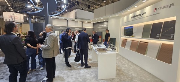 '인터줌 2025' LX하우시스 전시관.