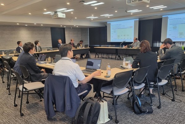 한국교통안전공단은 해외에서 개최된 자동차검사 분야 국제회의에 연일 참석하며 국제 자동차 검사 기술 개발과 정책 수립에 나섰다. 사진=한국교통안전공단