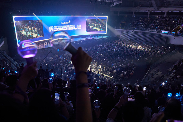 쇼케이스에 열광하는 메이플스토리 이용자들. 사진=넥슨