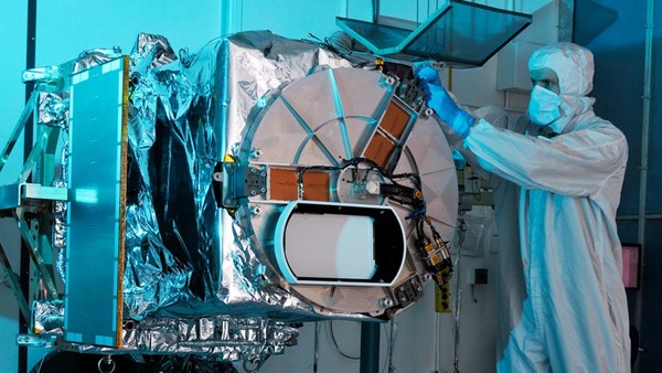 TEMPO 대기 오염물 배출 감시 분광기. 사진=BAE시스템스