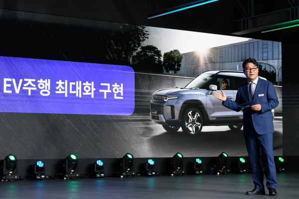 17일 KGM 권용일 기술연구소장이 발언 중이다. 사진=KGM