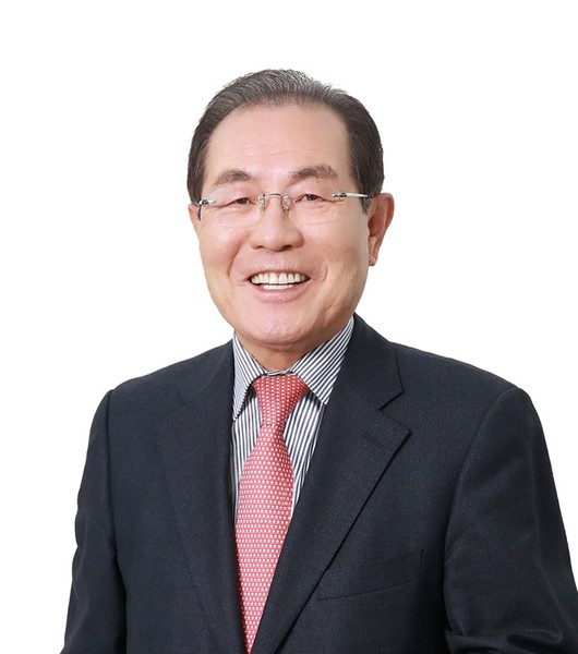 윤동한 한국콜마 회장. 사진=콜마비앤에이치