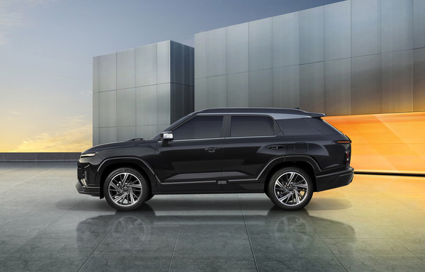 액티언 하이브리드. 사진=KGM