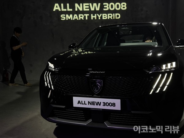 3일 스텔란티스코리아가 푸조 3008 3세대 차량을 출시했다. 사진=양정민 이코노믹리뷰 기자