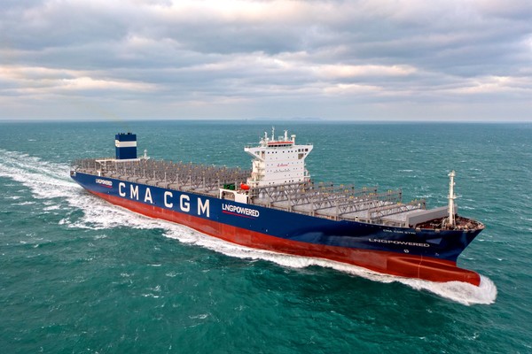 HD현대삼호가 2022년 인도한 15,000TEU급 LNG 이중연료 추진 컨테이너선. 사진=HD한국조선해양